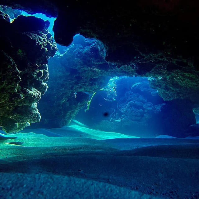 Discover the hidden beauty of Ayia Napa’s tunnels and caves with Triton Adventures – Book your unique guided adventure today and explore the underwater world.